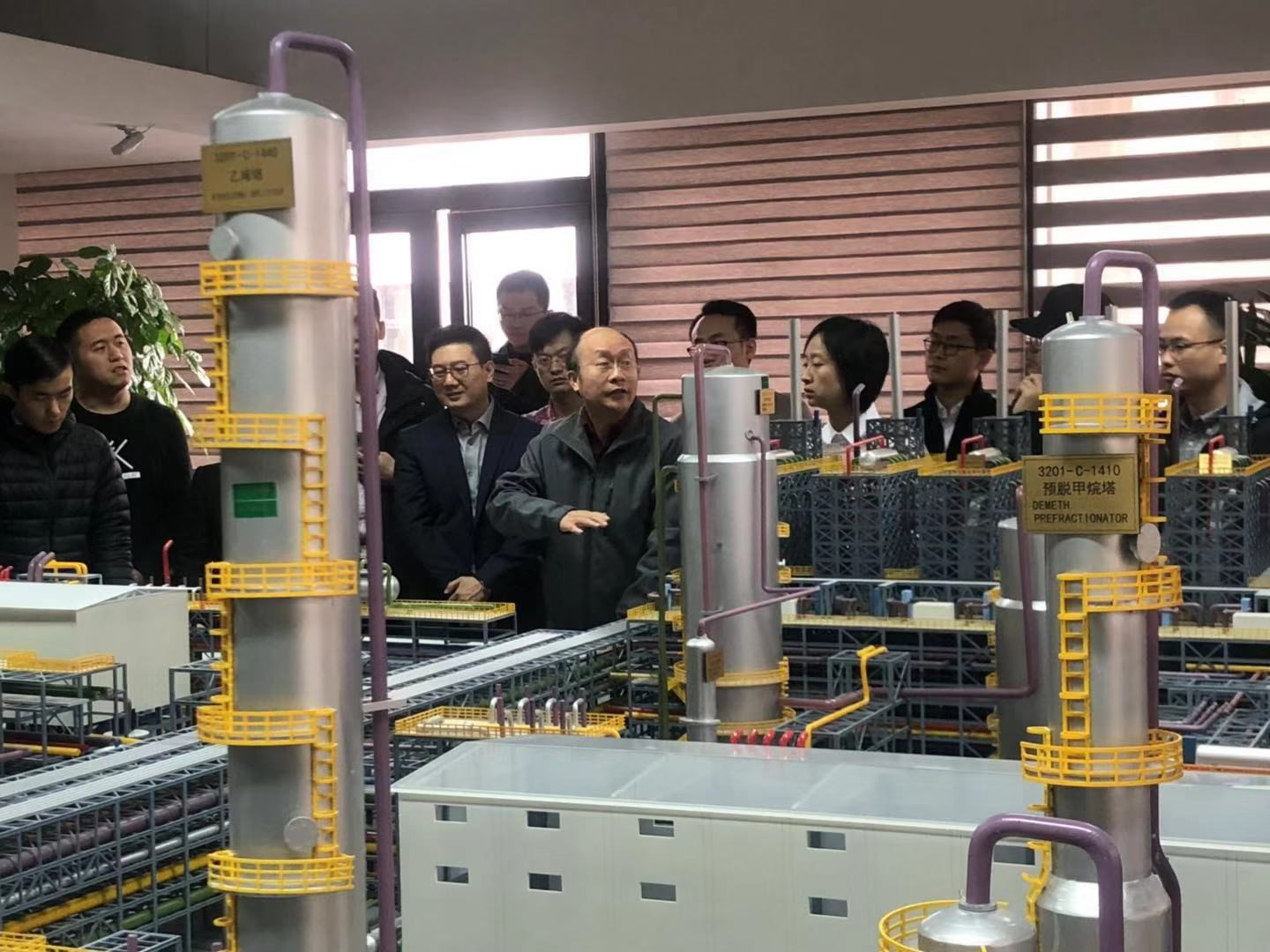 清华大学MEM团队一行参访卓然 清华大学MEM团队一行参访卓然